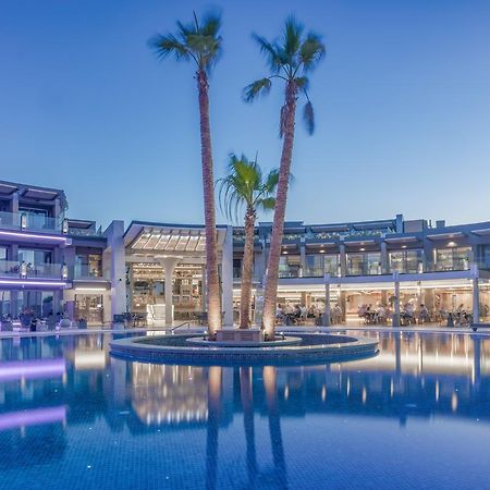 Nautilux Rethymno By Mage Hotels Exterior photo The hotel at night